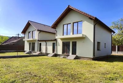 Duplex cu 4 camere cu Canalizare în Gilău - 1