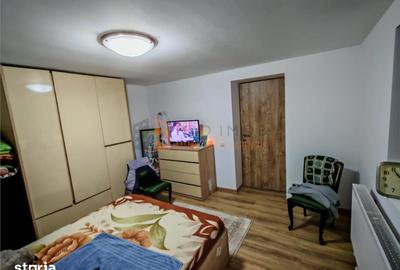 Casă cu 3 camere cu Teren 980 Mp în Pufești - 2