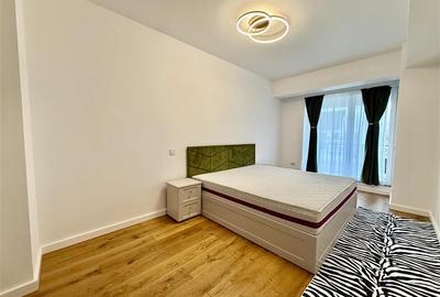 Apartament cu 2 camere decomandat în Tractorul - 22