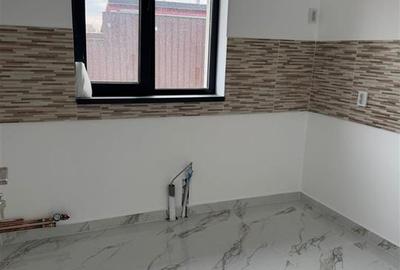Casă cu 3 camere cu Teren 300 Mp în Est - 7