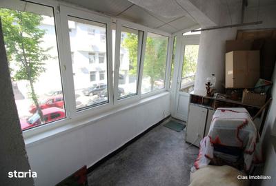 Apartament cu 4 camere decomandat în Central - 9