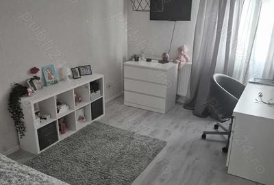 Casă cu 5 camere cu Teren 500 Mp în Berceni