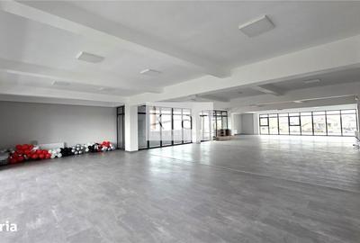Spațiu comercial, de 250 mp, în Aurel Vlaicu - 2