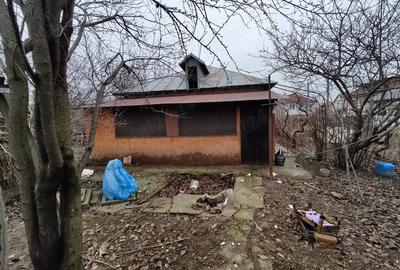 Casă cu 3 camere cu Teren 1000 Mp în Hârșova - 1