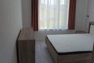 Apartament cu 3 camere semidecomandat în Central - 4