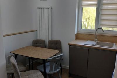 Apartament cu 4 camere decomandat în Calea București - 3