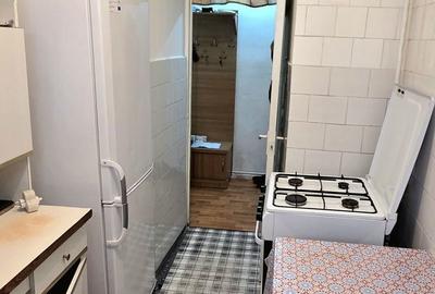 Apartament cu 2 camere semidecomandat în Craiovița Nouă - 4