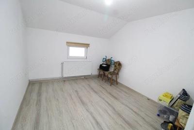 Apartament cu 2 camere semidecomandat în Sud - 6