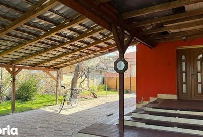 Casă cu 3 camere cu Teren 788 Mp în Central - 2