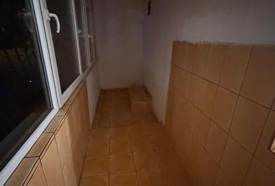 Piata Muncii - 7 min metrou - Bloc Mixt - 5