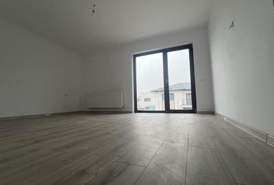 Casă cu 4 camere în Berceni - 8