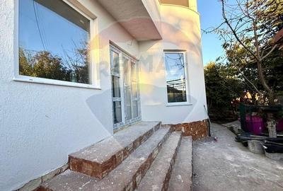 Casa de vanzare in Eforie Nord teren proprietate 300 mp - 11