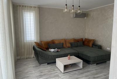 Casă cu 4 camere în Central - 1