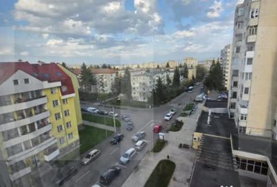 Apartament cu 3 camere decomandat în Central - 3