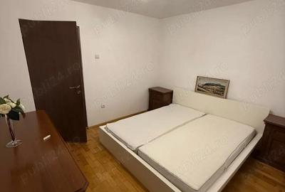 Apartament cu 3 camere decomandat în Central - 4