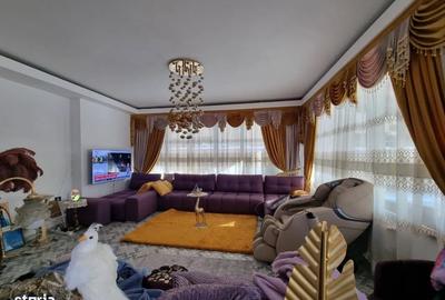 Casă individuală cu 7 camere cu Canalizare în Fundeni - 2