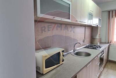 Apartament cu 3 camere de inchiriat - 5