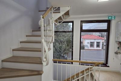 Spațiu comercial, de 200 mp, în Ultracentral