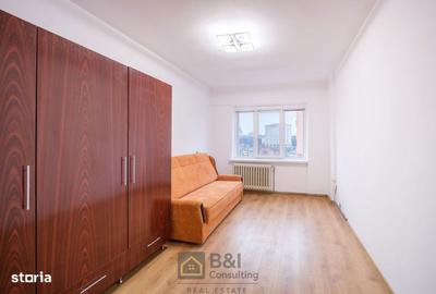 Apartament cu 2 camere decomandat în Palat - 11