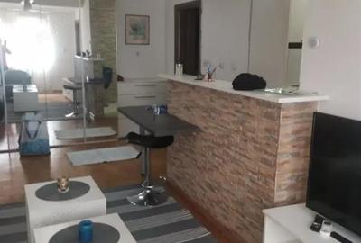 Inchiriez garsoniera in zona Aparatorii Patriei - 7