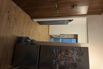 Apartament cu 3 camere decomandat în 9 Mai - 1