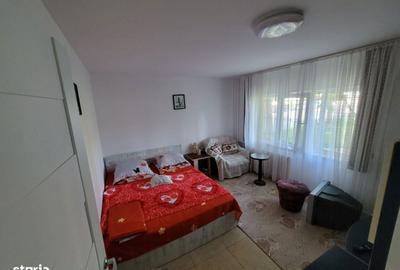 Apartament cu 2 camere decomandat în Central - 1