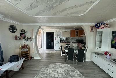 Casă cu Teren 510 Mp în Central - 2