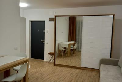 Garsonieră decomandată în Central - 7