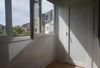 Apartament cu 3 camere decomandat în Girocului - 1