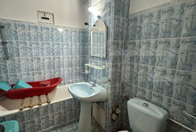 Apartament cu 3 camere decomandat, mobilat în Rovine - 5