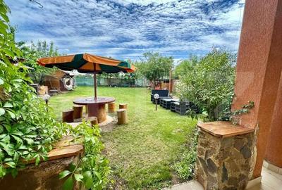 Casă cu 5 camere cu Teren 700 Mp în Micești