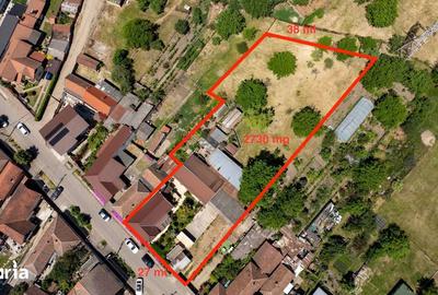 Casă cu 4 camere cu Teren 2730 Mp în Sânmartin