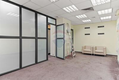 Spațiu comercial de închiriat în zona Piata Romana - 25