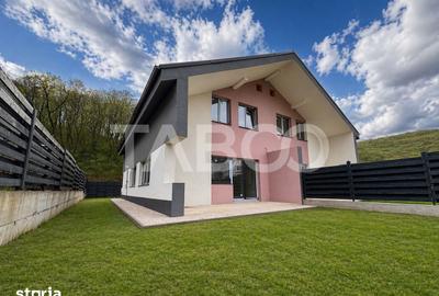 Casă cu 4 camere cu Teren 250 Mp în Florești