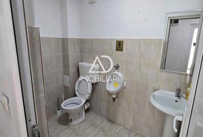 Spațiu comercial, de 43 mp, în Central - 11