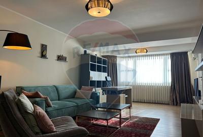 De vanzare apartament utilat si mobilat de LUX pe Blvd. Decebal - 8