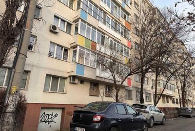 Apartament cu 2 camere semidecomandat în 1 Mai - 2