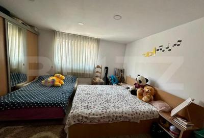 Oportunitate!Casa, 6 camere de vanzare, COMUNA LIVADA, 984 - 7