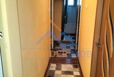 Vanzare apartament 3 camere zona Uverturi - Militari - 9