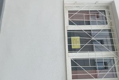 Spațiu comercial, de 13 mp, în Central - 4