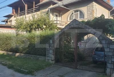 Casa Pucioasa Centru
