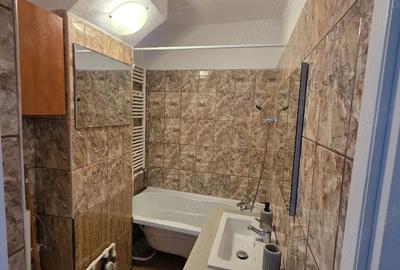 Apartament cu 2 camere nedecomandat în Central