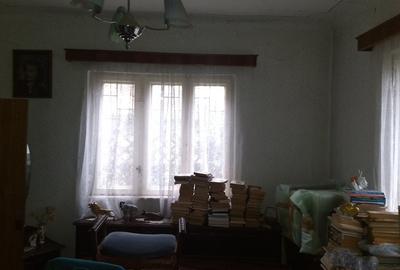 Casa , parter, zona Sos.Chitilei, Marmurei. 160000 E - 6