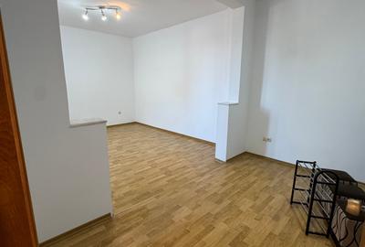 Parter de vila, spatiu birouri, activitati diverse,  intrare individuala, 110 mp - 4