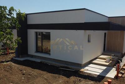 Casă cu 3 camere cu Teren 300 Mp în Berceni - 3