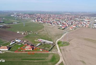 Casă cu 4 camere în Central