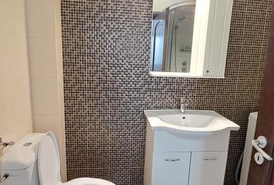 Birou, de 70 mp, în Unirii - 7