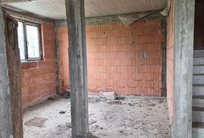 Casă individuală cu 3 camere cu Teren 458 Mp în Țegheș - 3