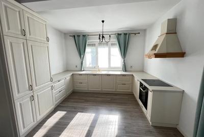 Apartament cu 4 camere semidecomandat, mobilat în Iris - 3