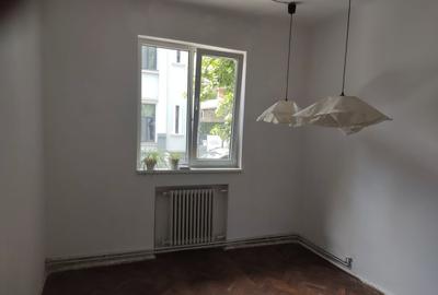 Apartament 2 camere,zona Eminescu - 1